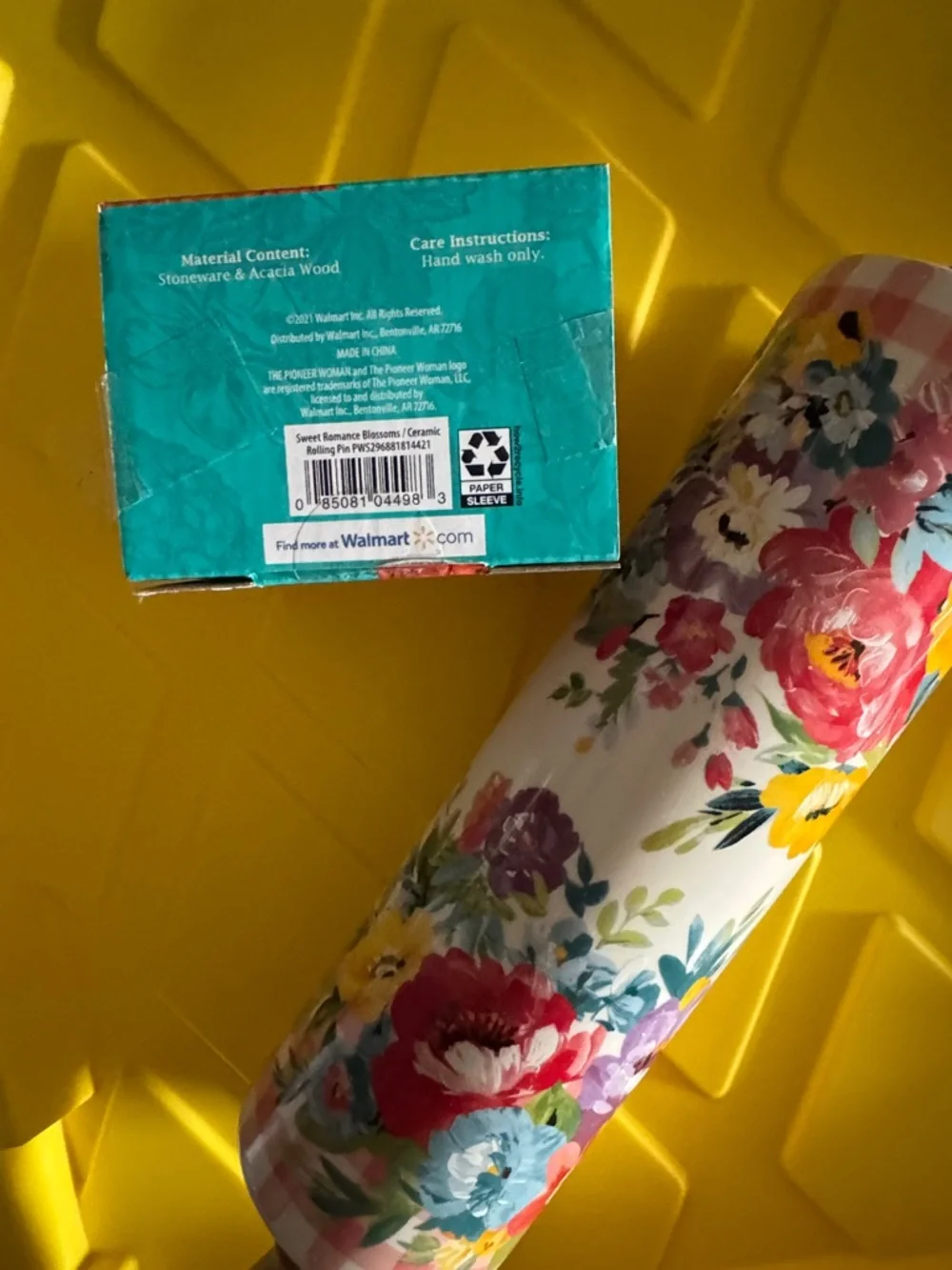 Pioneer Woman Floral Ceramic Rolling Pin Sweet Romance blossoms